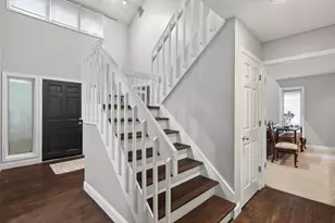 10261 Phaeton Dr, Eden Prairie, MN 55347 - Photo 15