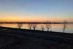 715 Lake Shore Dr NE, Bemidji, MN 56601 - Photo 27