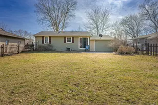 121 6th Ave NE, Hutchinson, MN 55350 - Photo 13