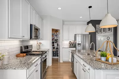 2815 Isabelle Drive, Victoria, MN 55386 - Photo 9