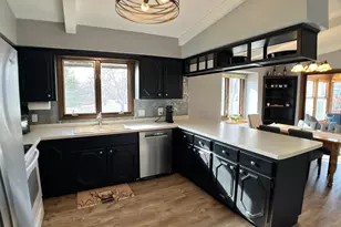 203 Douglas Dr, Buffalo, MN 55313 - Photo 9