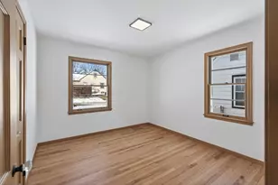 137 W 59th St, Minneapolis, MN 55419 - Photo 11