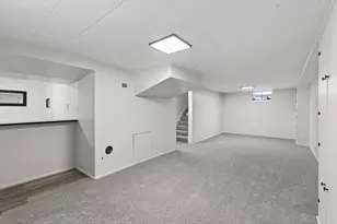 137 W 59th St, Minneapolis, MN 55419 - Photo 21