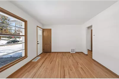 137 W 59th Street, Minneapolis, MN 55419 - Photo 5