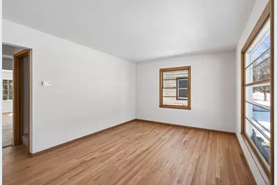 137 W 59th Street, Minneapolis, MN 55419 - Photo 3