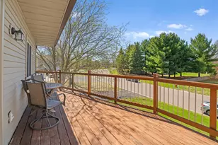 2337 Amberwood Dr, Woodbury, MN 55125 - Photo 11