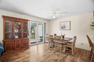 2337 Amberwood Dr, Woodbury, MN 55125 - Photo 9