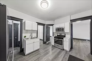 2740 Cedar Ave S, Minneapolis, MN 55407 - Photo 13