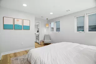 2726 Humboldt Ave S, Minneapolis, MN 55408 - Photo 25