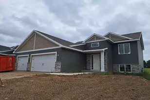 581 Sienna Dr, Watertown, MN 55388 - Photo 1