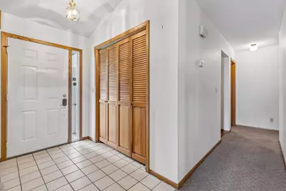 2722 Innsbruck Drive, New Brighton, MN 55112 - Photo 5