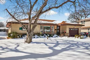 12632 Natchez Ave, Savage, MN 55378 - Photo 1