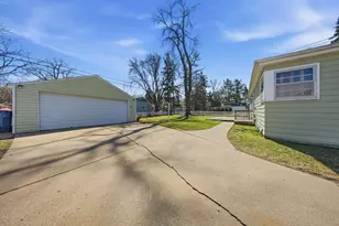 3016 Perry Ave N, Golden Valley, MN 55422 - Photo 47