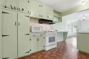 3016 Perry Ave N, Golden Valley, MN 55422 - Photo 17