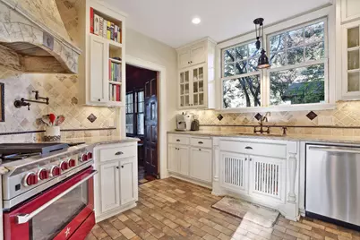 1005 Cedar Lake Road S, Minneapolis, MN 55405 - Photo 15
