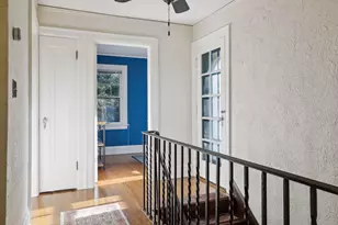 1005 Cedar Lake Rd S, Minneapolis, MN 55405 - Photo 23