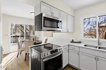 8391 Hefner Avenue S, Cottage Grove, MN 55016 - Photo 3