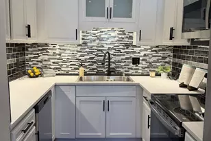 410 Livingston Ave, Saint Paul, MN 55107 - Photo 7