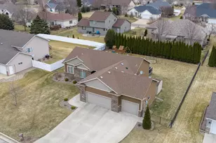 1407 28th St SW, Austin, MN 55912 - Photo 51