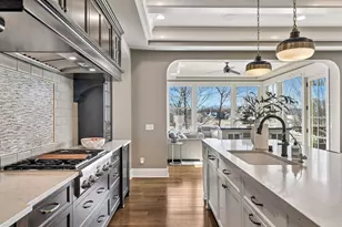 696 Woodland Hill Ct, Medina, MN 55340 - Photo 11