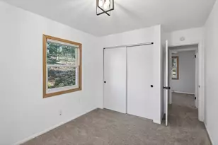 11860 Sunnybrook Rd, Eden Prairie, MN 55347 - Photo 13