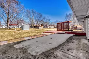 9966 108th Ave N, Maple Grove, MN 55369 - Photo 31