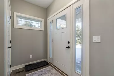 2711 Hoffman Road, Mankato, MN 56001 - Photo 3