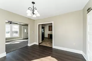 111 6th St NW, Rochester, MN 55901 - Photo 9