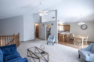 19172 Everest Path, Farmington, MN 55024 - Photo 5