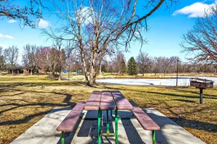 217 Hanley Rd, Golden Valley, MN 55426 - Photo 81