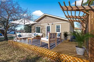 217 Hanley Rd, Golden Valley, MN 55426 - Photo 71