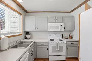 7770 Village St, Chanhassen, MN 55317 - Photo 5