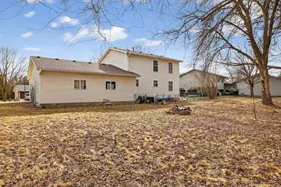 605 10th Avenue NW, Dodge Center, MN 55927 - Photo 5