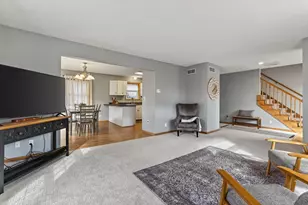 605 10th Ave NW, Dodge Center, MN 55927 - Photo 11