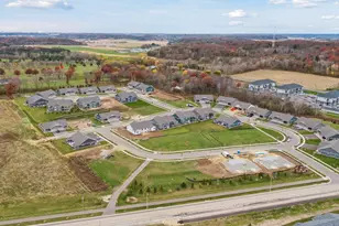 1451 Kasilof Ct, River Falls, WI 54022 - Photo 35