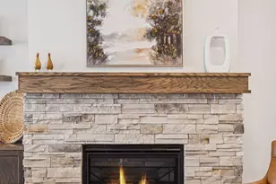 1451 Kasilof Ct, River Falls, WI 54022 - Photo 15