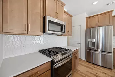 10336 Birchwood Circle, Victoria, MN 55318 - Photo 13