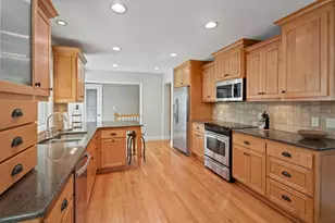 15 St Albans Rd E, Hopkins, MN 55305 - Photo 11