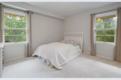 15 Saint Albans Road E, Hopkins, MN 55305 - Photo 19