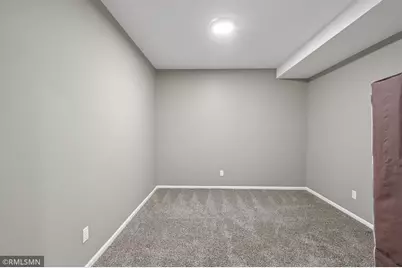 12677 Stoney Way, Eden Prairie, MN 55347 - Photo 39