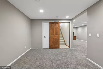 12677 Stoney Way, Eden Prairie, MN 55347 - Photo 37