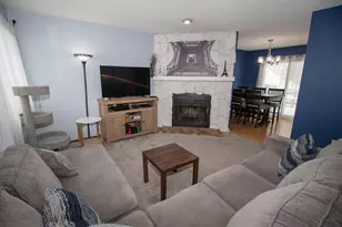4004 Brookdale Cir N, Brooklyn Park, MN 55443 - Photo 3