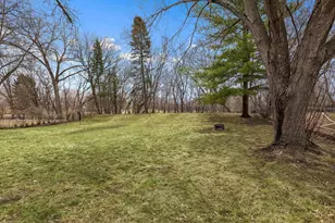 9895 31st Ave N, Plymouth, MN 55441 - Photo 19