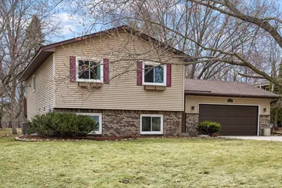 9895 31st Avenue N, Plymouth, MN 55441 - Photo 1