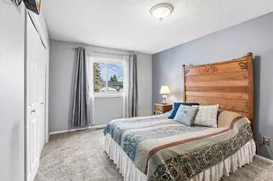 9895 31st Ave N, Plymouth, MN 55441 - Photo 9