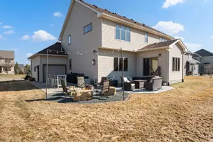 1602 Echo Ridge Rd SW, Rochester, MN 55902 - Photo 37