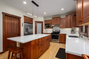 1602 Echo Ridge Rd SW, Rochester, MN 55902 - Photo 5