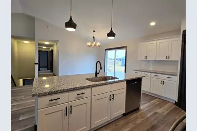 2 Marie Circle, Elysian, MN 56028 - Photo 9