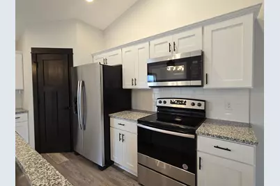 2 Marie Circle, Elysian, MN 56028 - Photo 7