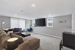 5580 Quinwood Ln N, Plymouth, MN 55442 - Photo 37